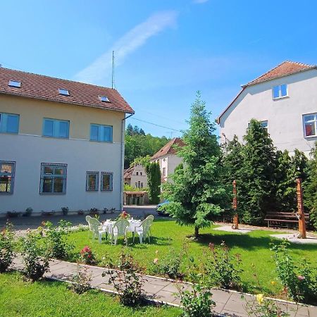 Hostel Centrul Gaudeamus Sighişoara Exterior foto
